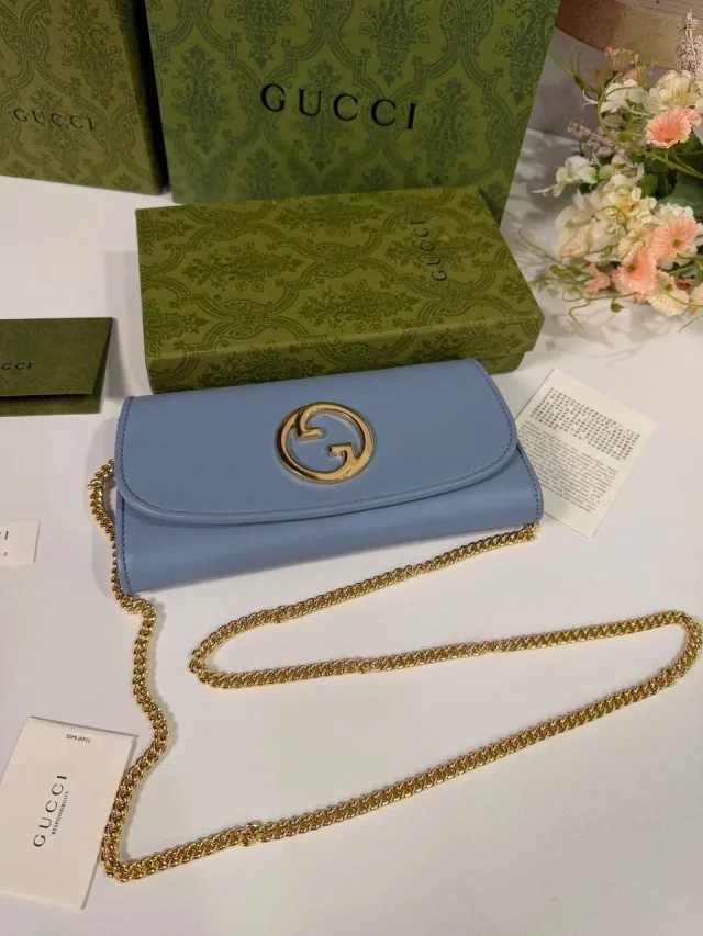 Кошелек на цепочке Gucci Blondie Continental