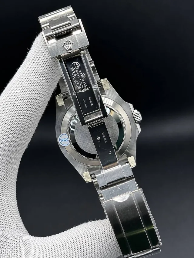 Часы Rolex SUBMARINER