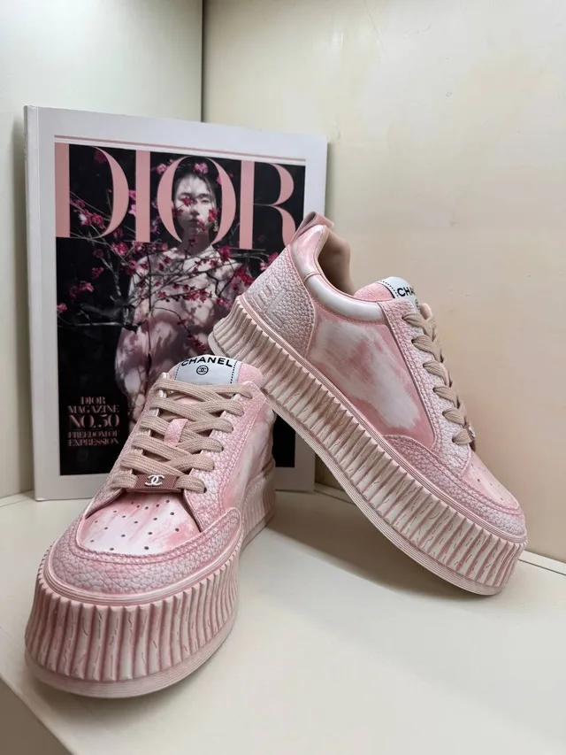 Кроссовки Chanel