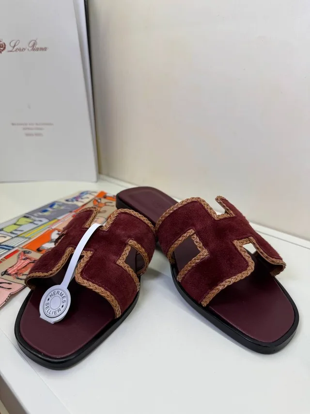 Шлепанцы Hermes