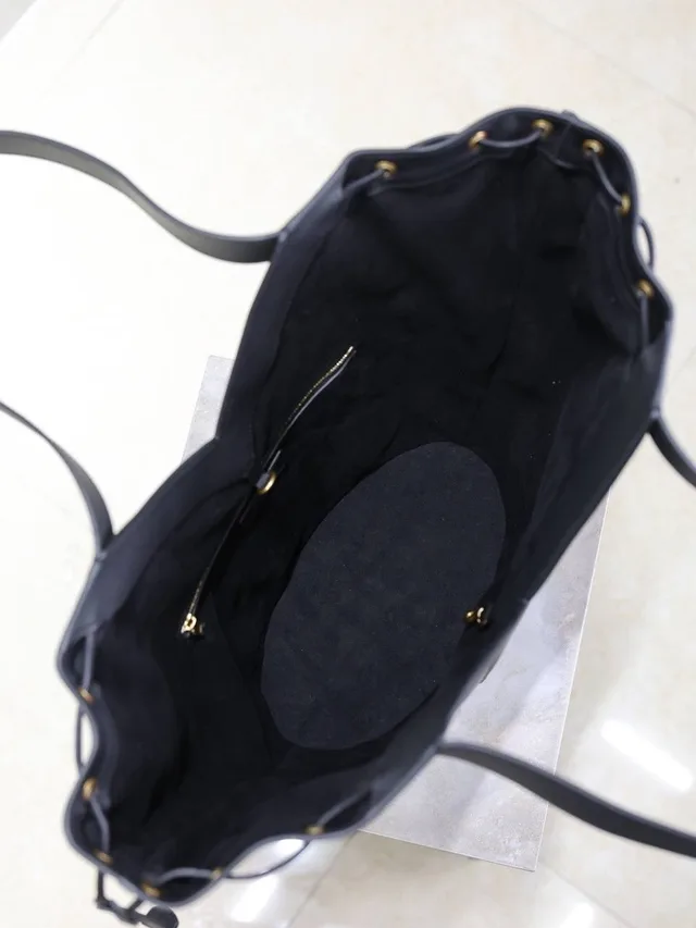 Сумка Saint Laurent Hobo