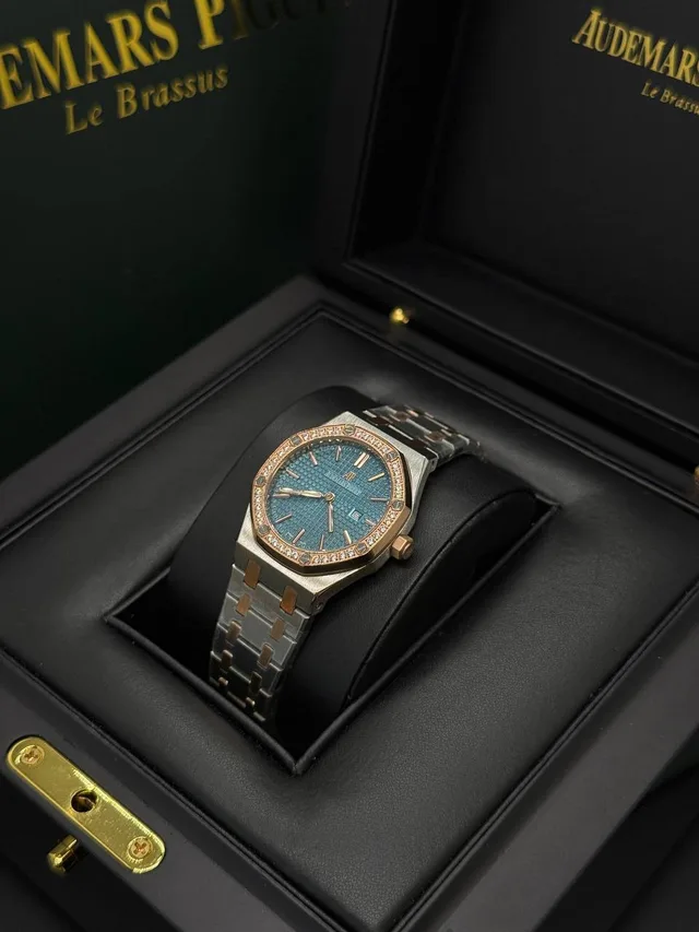 Женские часы Audemars Piguet