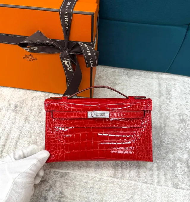 Hermes Pochet