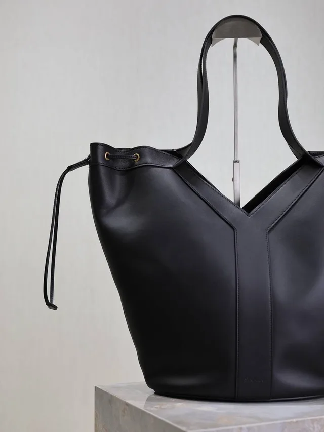 Сумка Saint Laurent Hobo