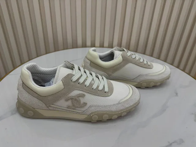 Кроссовки Chanel