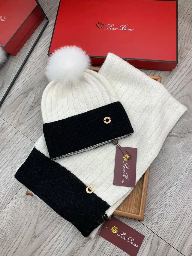 Зимний комплект от Loro Piana