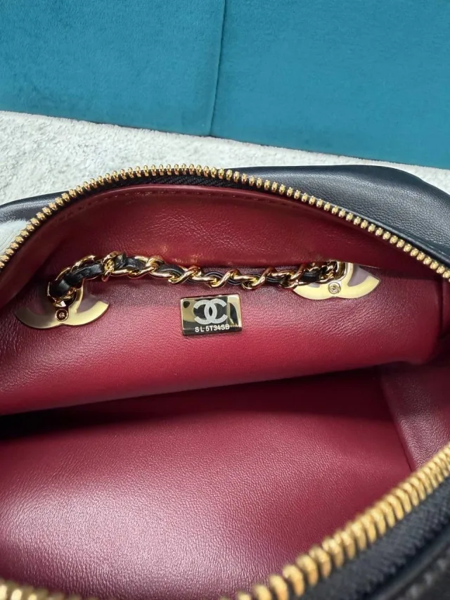 Сумка Chanel Bowling mini