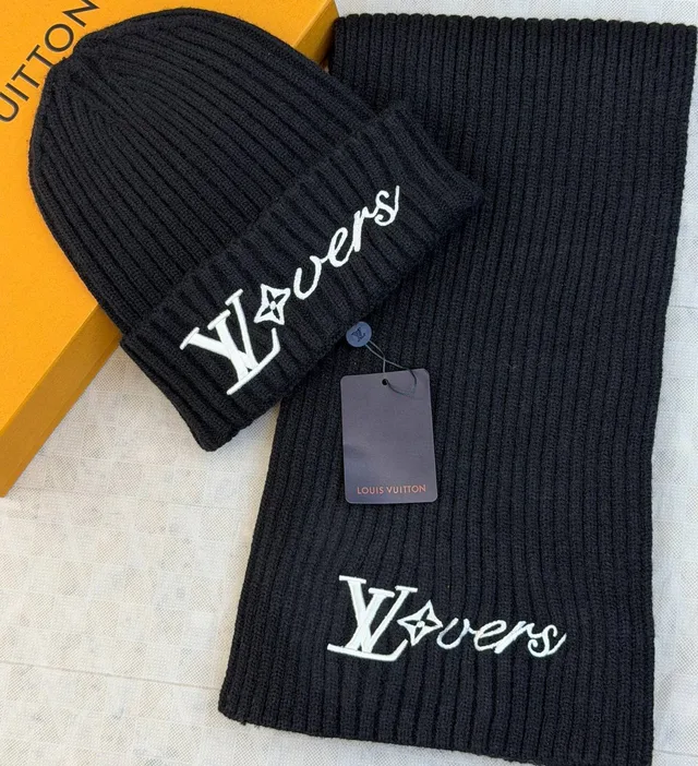 Зимний комплект Louis Vuitton