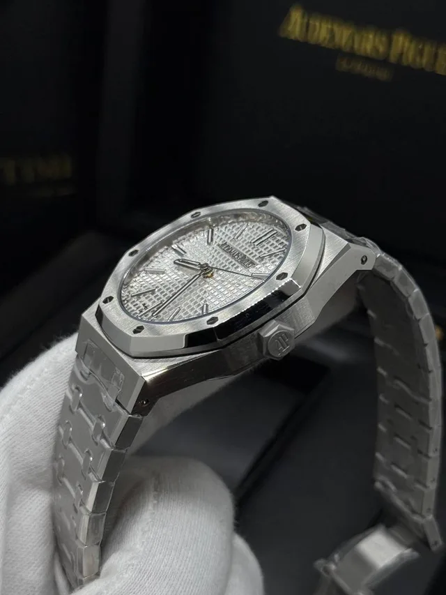 Часы Audemars Piguet Royal Oak