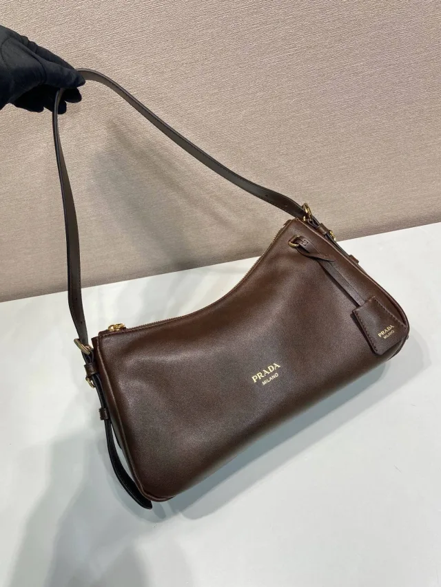 Сумка Prada