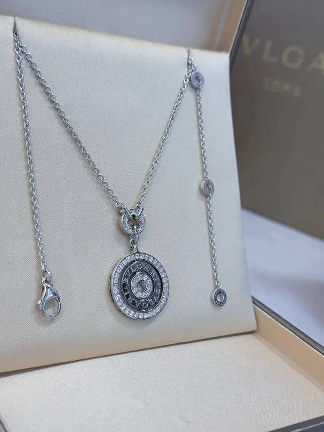 Колье Bvlgari