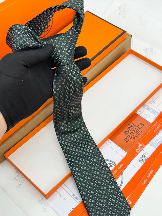 Галстук Hermes