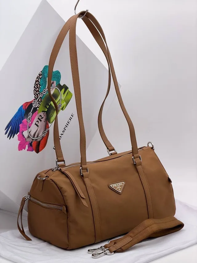 Сумка Prada