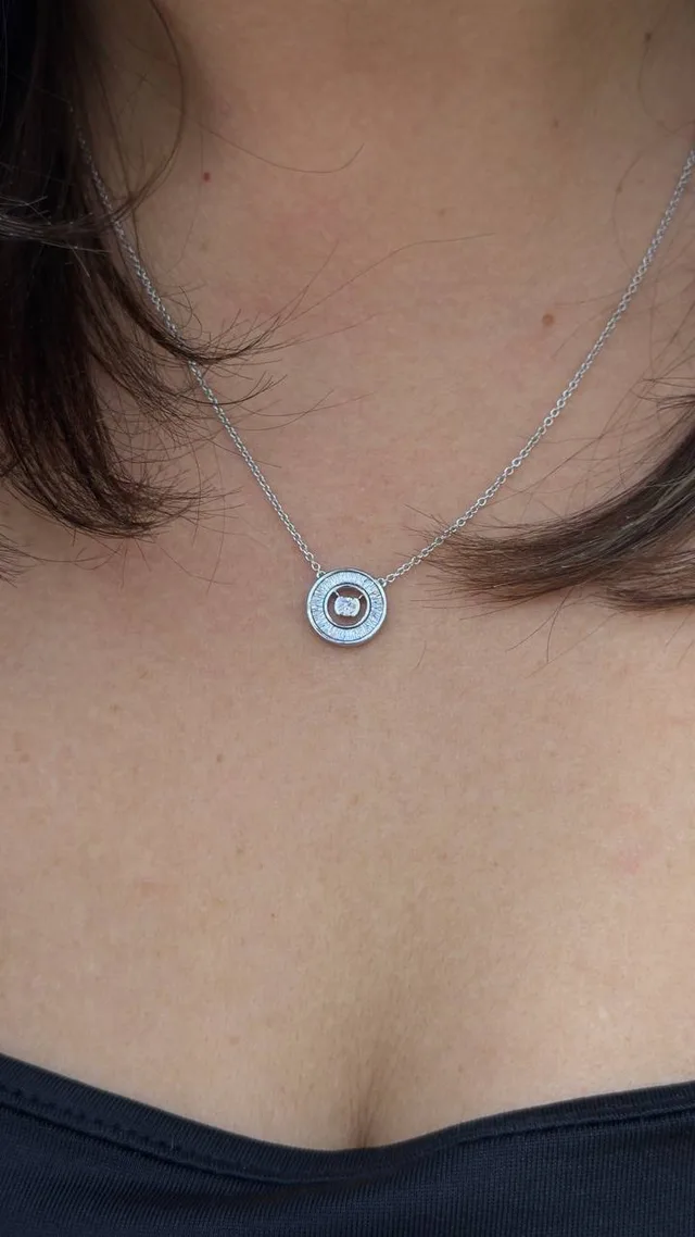 Колье Piaget