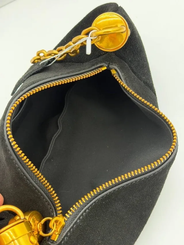 Chloe