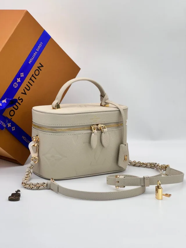 Косметичка Louis Vuitton