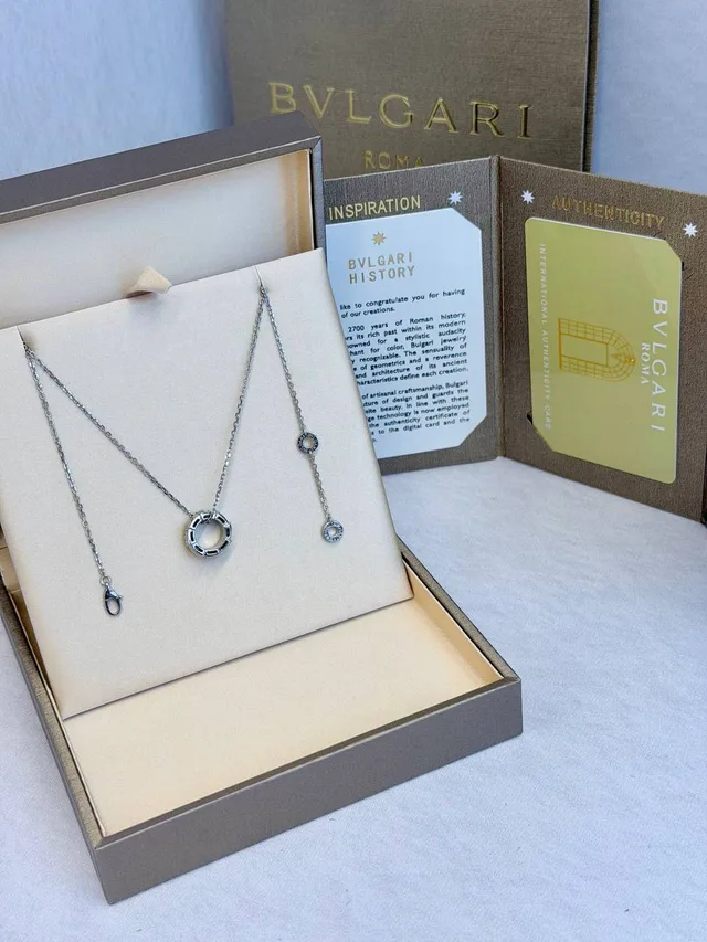 Колье от Bvlgari