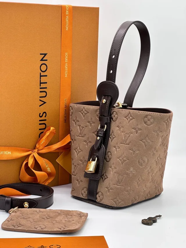 Сумка Louis Vuitton