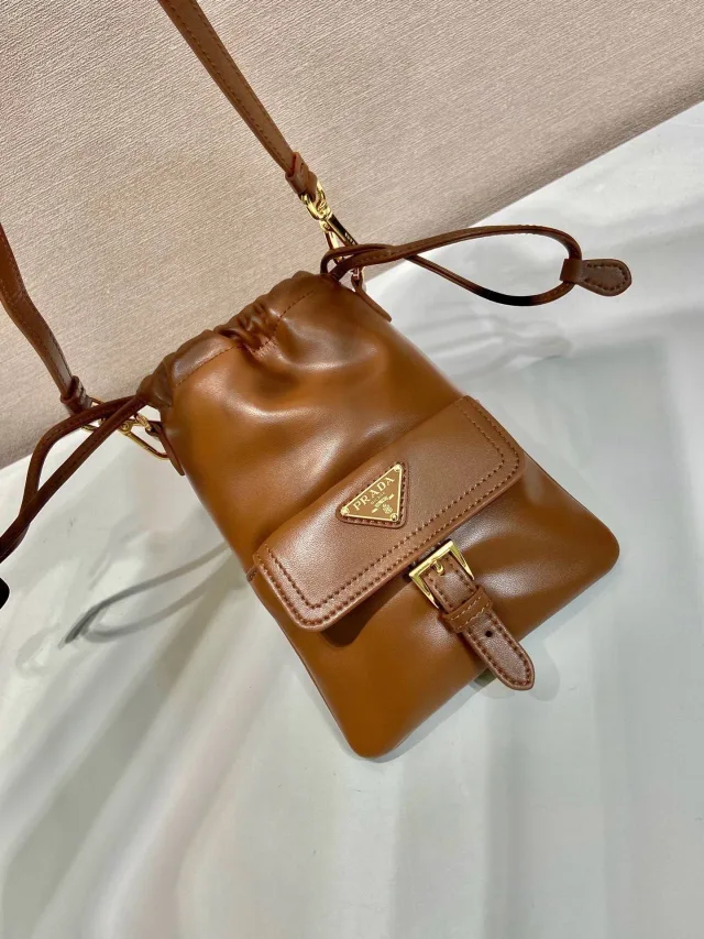 Сумка Prada