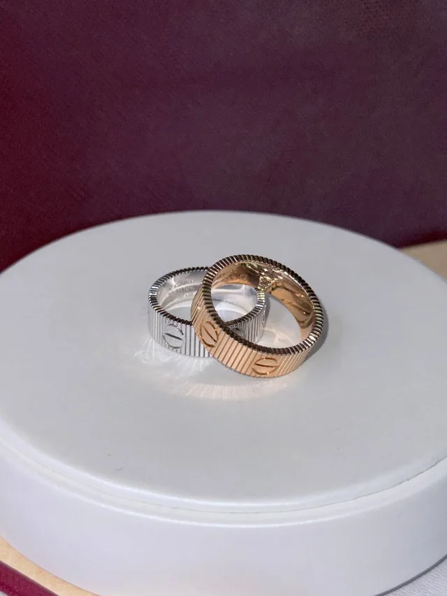 Кольцо Étincelle de Cartier