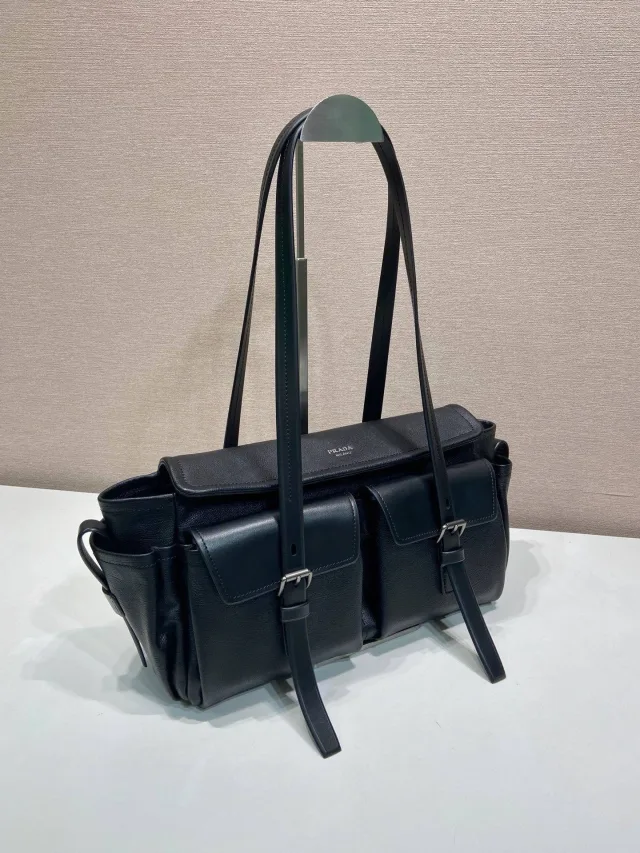 Сумка Prada
