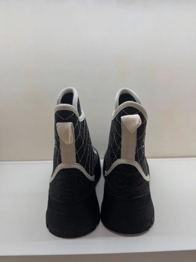 Ботинки Chanel