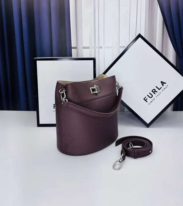 Сумка Furla