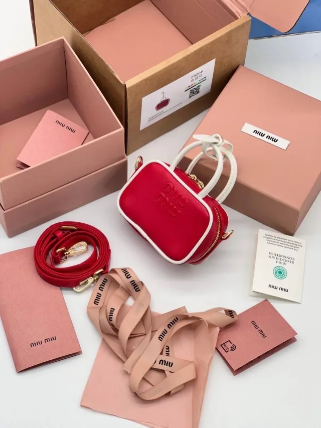 Mini Сумка MiU MiU
