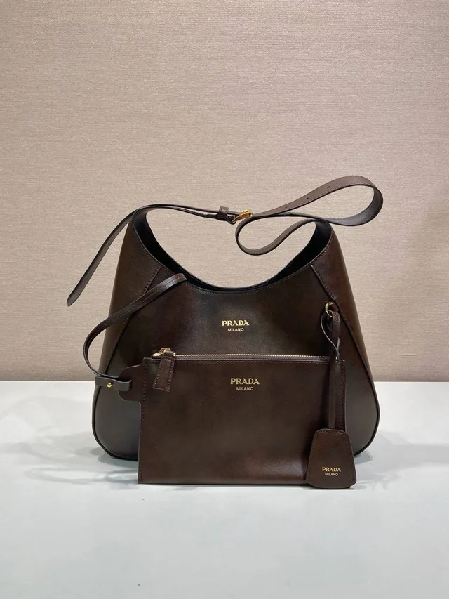 Сумка Prada