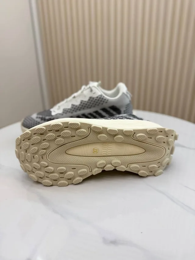 Кроссовки MIU MIU