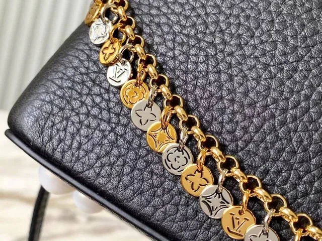 Сумка Louis Vuitton