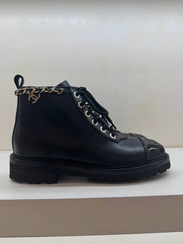 Ботинки Chanel