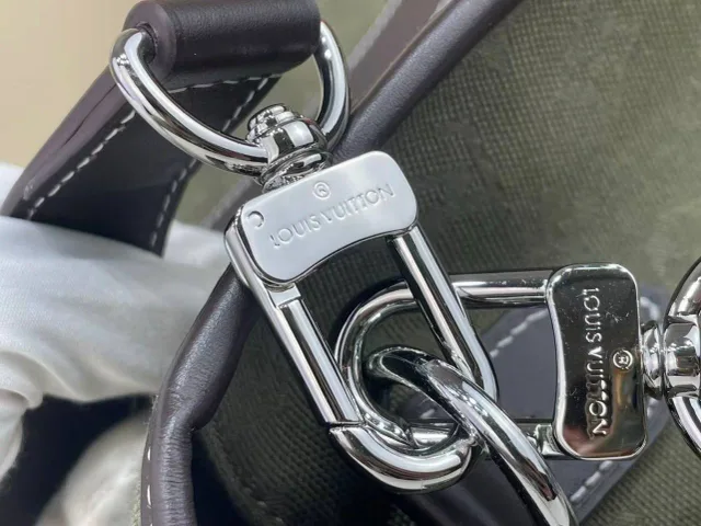 Сумка Louis Vuitton