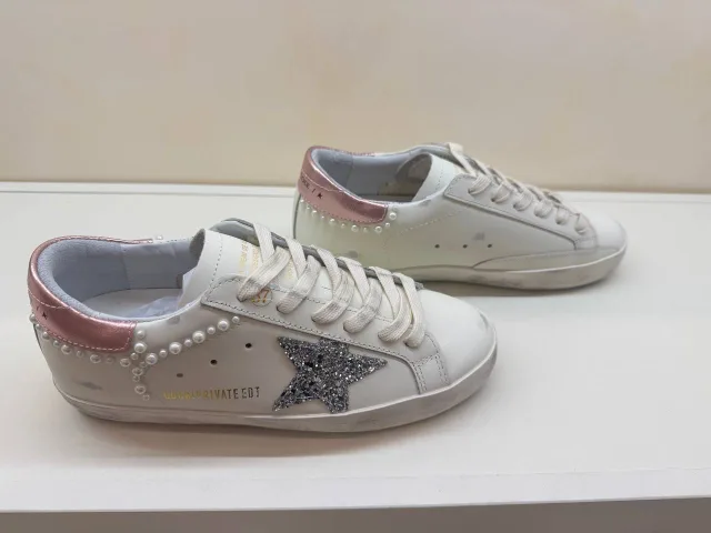 Кроссовки Golden Goose