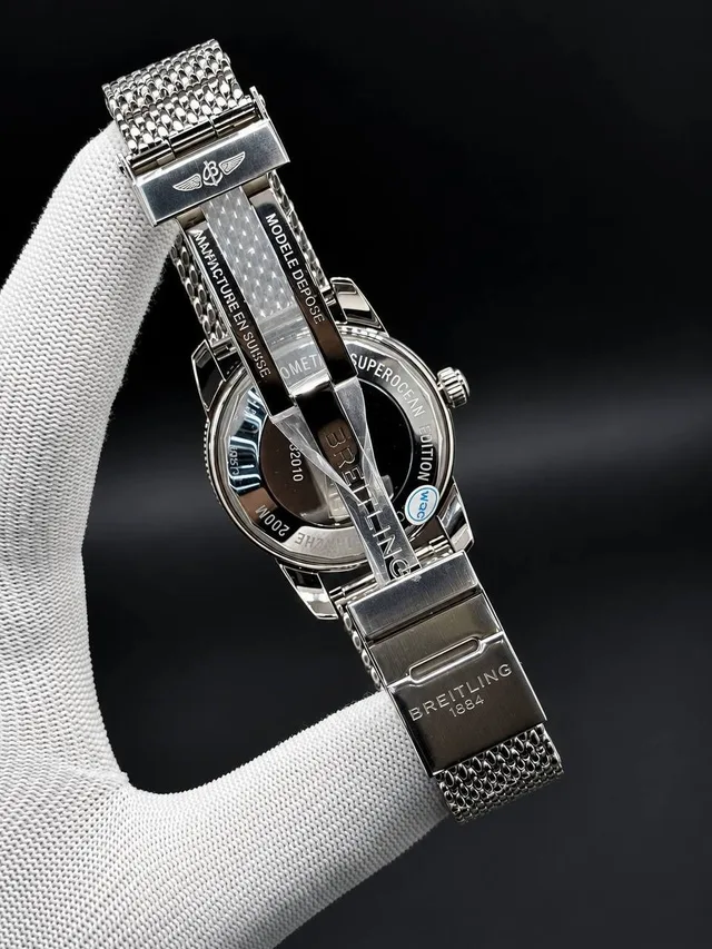 Часы BREITLING SuperOcean