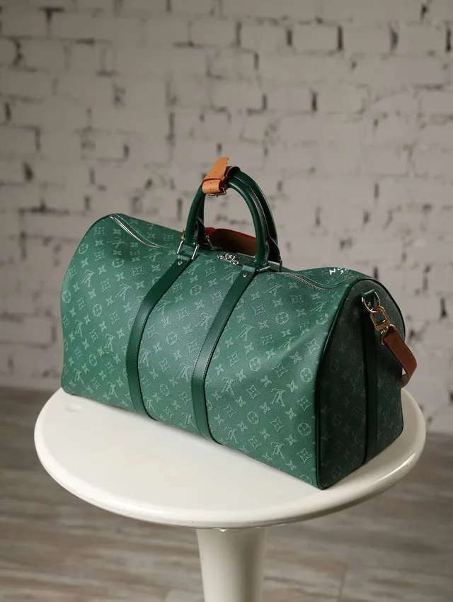 Сумка дорожная Louis Vuitton Keepall Bandouliere