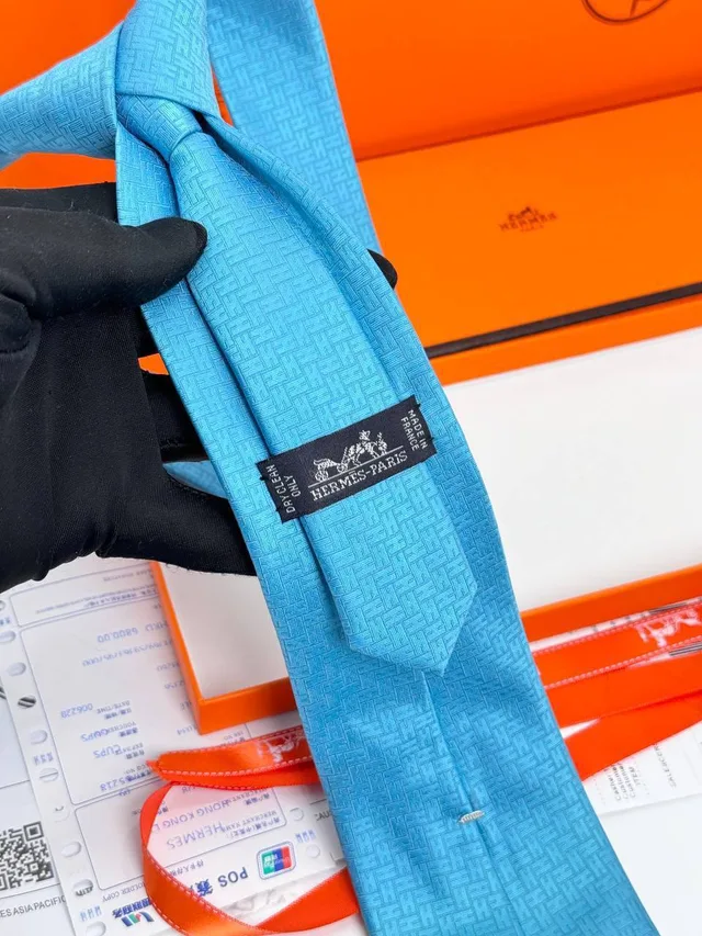 Галстук Hermes