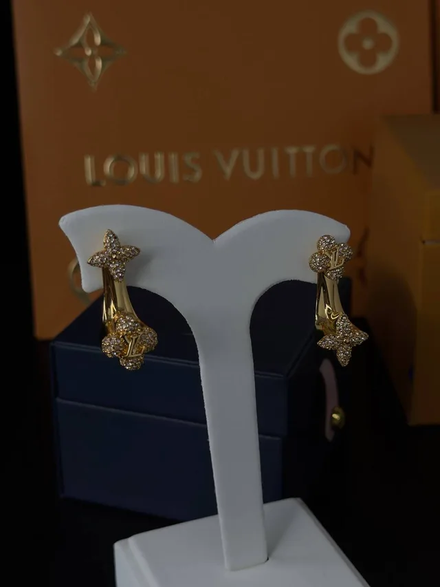 Серьги Louis Vuitton