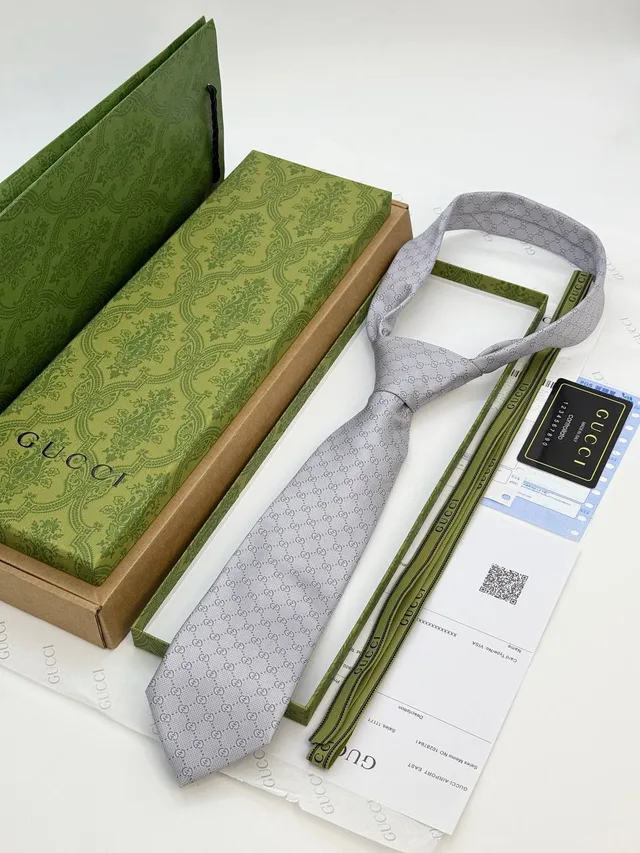 Галстук Gucci