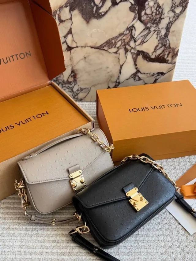 Сумка Louis Vuitton