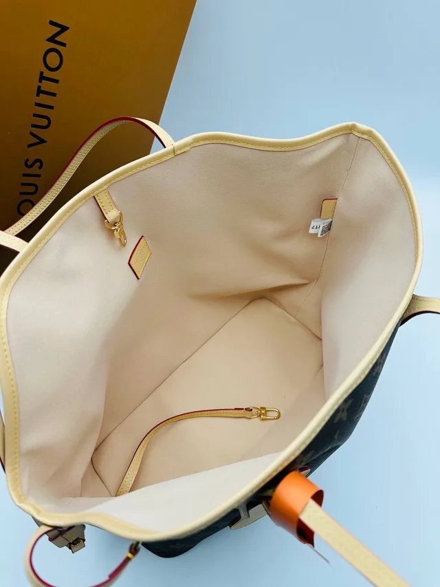 Сумка Louis Vuitton для переноса животных