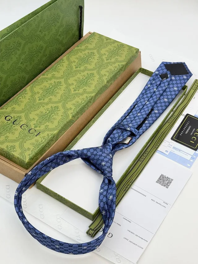 Галстук Gucci