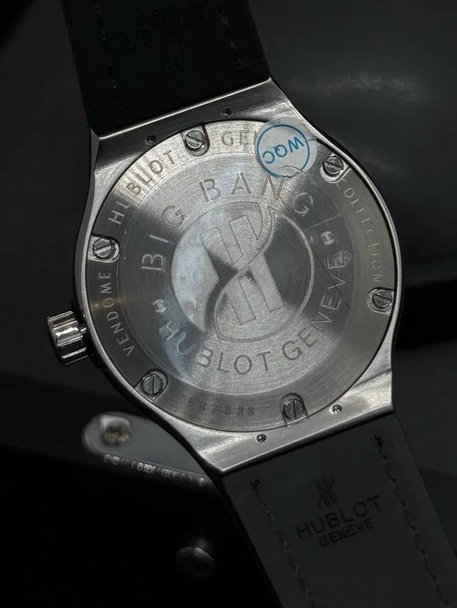Часы HUBLOT