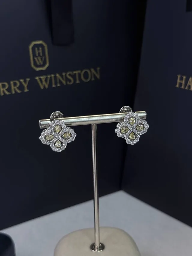 Подвеска Harry Winston