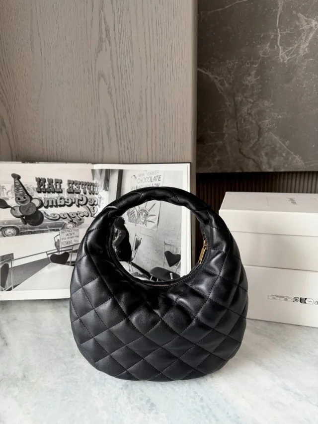 YSL icarino