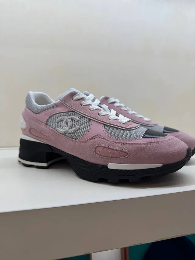 Кроссовки Chanel