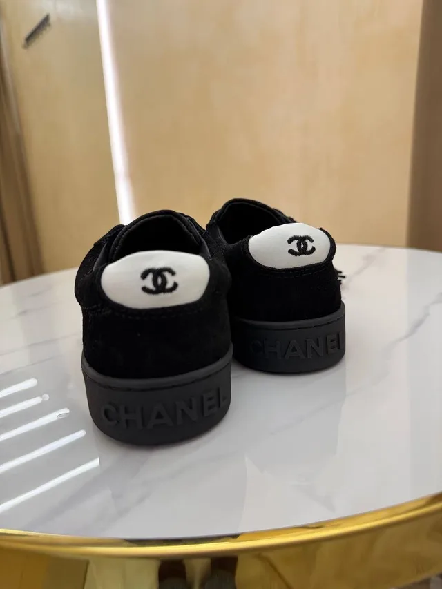 Кроссовки Chanel
