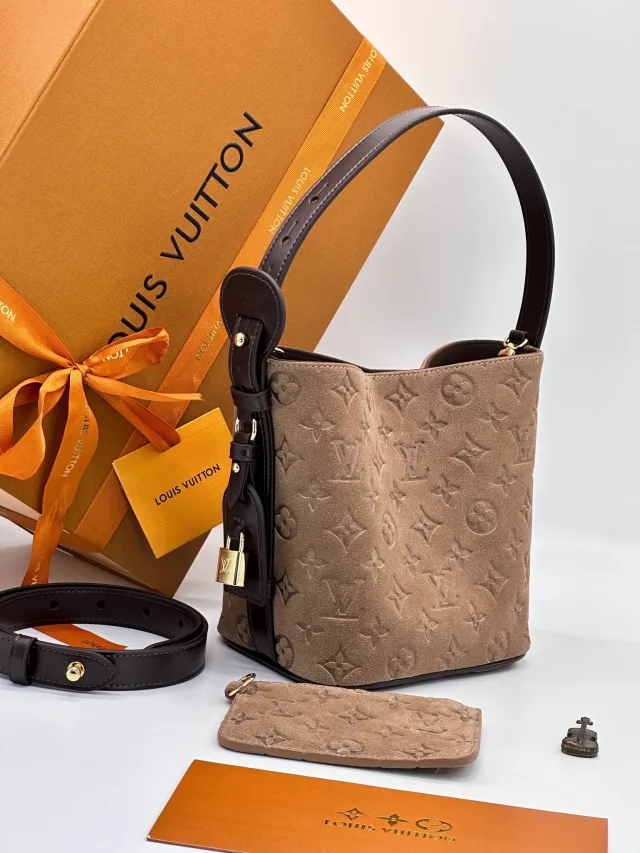 Сумка Louis Vuitton