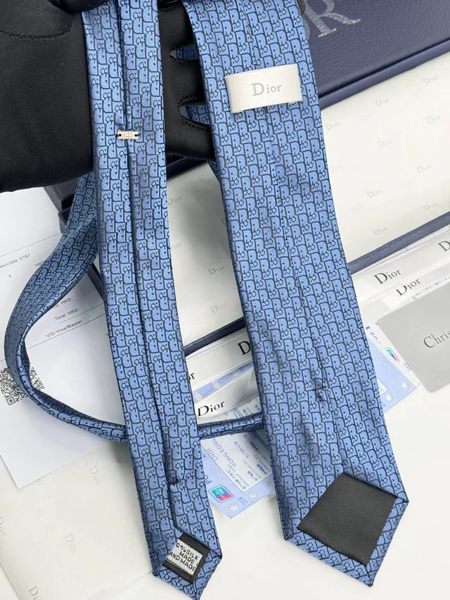 Галстук DiOR