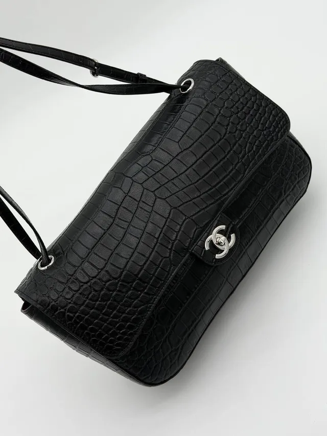Chanel из кожи крокодила